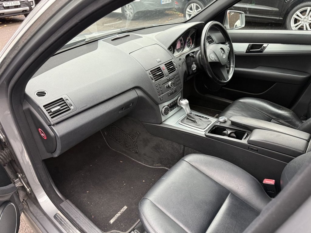 Used Mercedes-Benz C Class 2010 for sale - 76406309: Photo 6