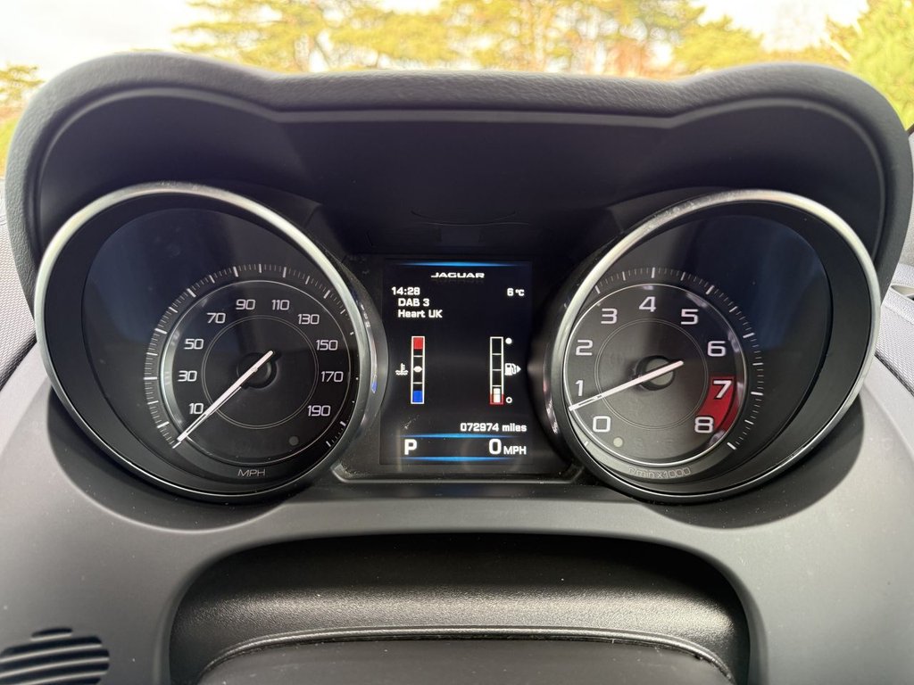 Used Jaguar F-Type 2014 for sale - 77133570: Photo 15