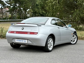 Used Alfa Romeo GTV 1999 for sale - 75798159: Photo