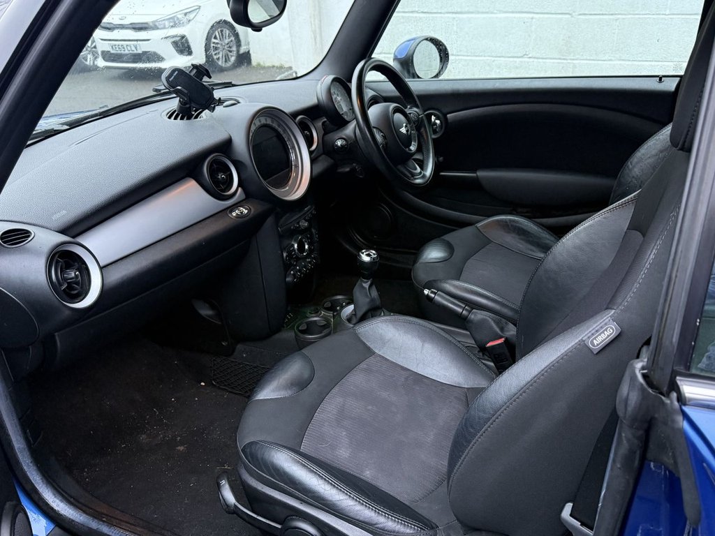 Used MINI Convertible 2012 for sale - 77250685: Photo 5