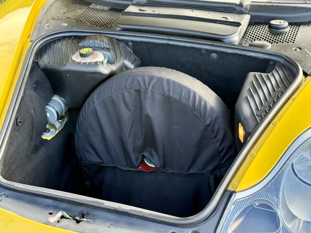 Used Porsche 911 2002 for sale - 77849921: Photo 14