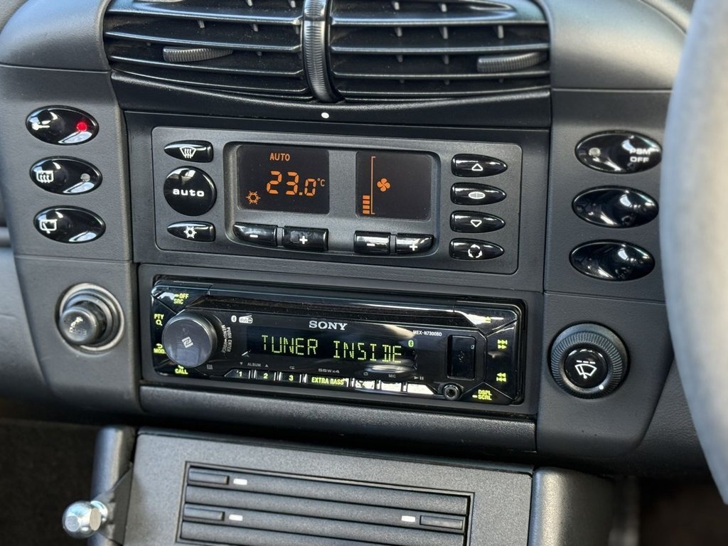 Used Porsche 911 2002 for sale - 77849921: Photo 23