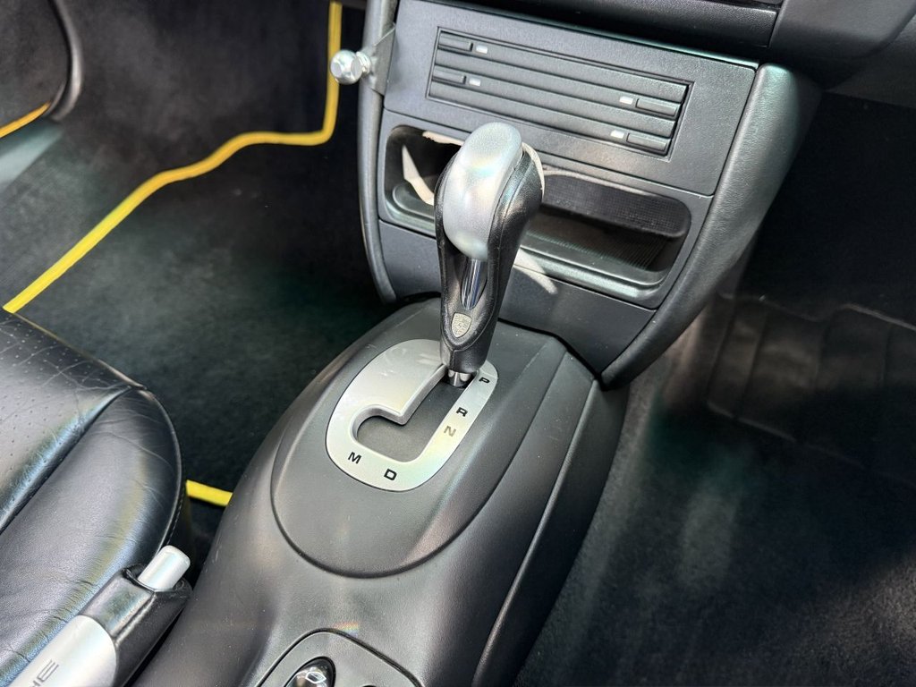 Used Porsche 911 2002 for sale - 77849921: Photo 24