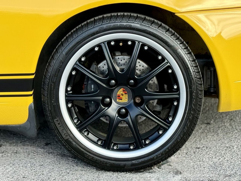 Used Porsche 911 2002 for sale - 77849921: Photo 28