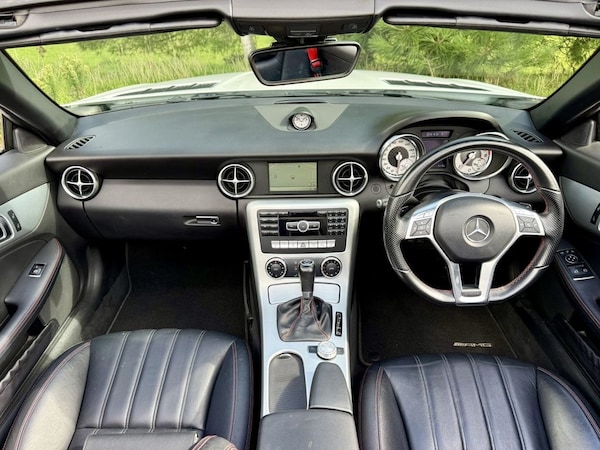 Used Mercedes-Benz SLK 2015 for sale - 75692947: Photo 11