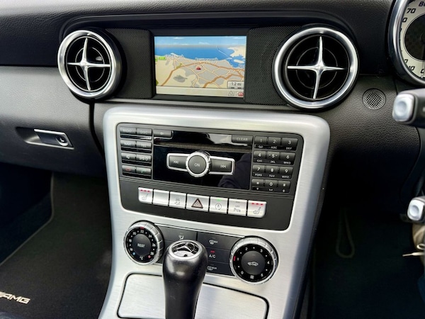 Used Mercedes-Benz SLK 2015 for sale - 75692947: Photo 16