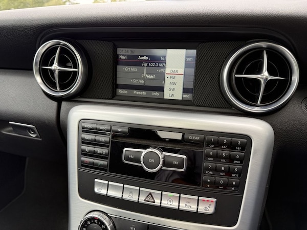 Used Mercedes-Benz SLK 2015 for sale - 75692947: Photo 22
