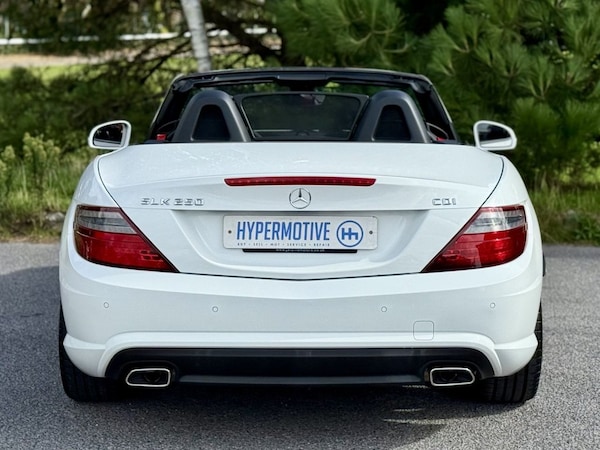 Used Mercedes-Benz SLK 2015 for sale - 75692947: Photo 4