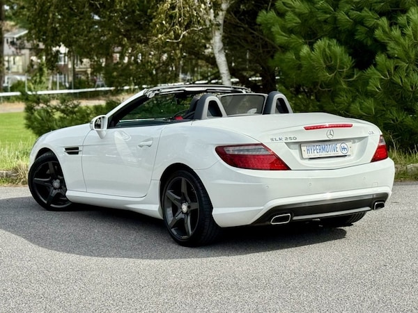 Used Mercedes-Benz SLK 2015 for sale - 75692947: Photo 7