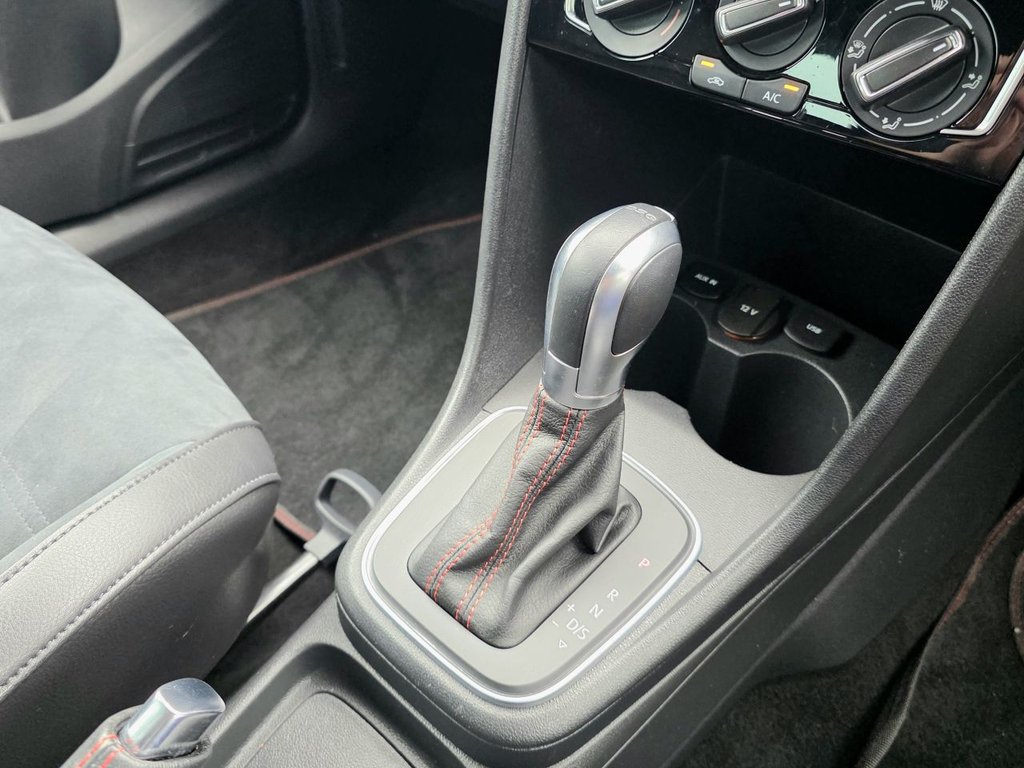 Used Volkswagen Polo 2016 for sale - 78200817: Photo 29