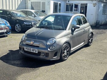 Used Abarth 595 2015 for sale - 78385302: Photo