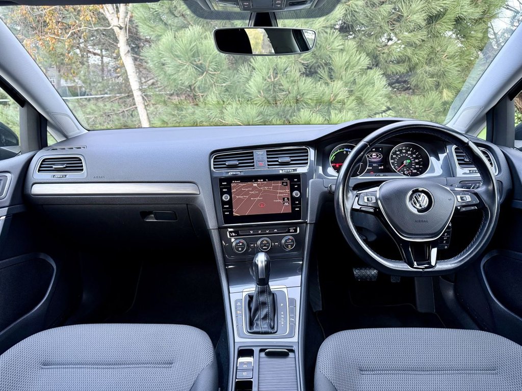 Used Volkswagen Golf 2019 for sale - 76430357: Photo 10