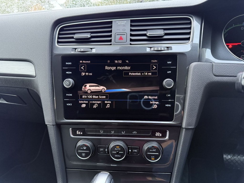 Used Volkswagen Golf 2019 for sale - 76430357: Photo 24