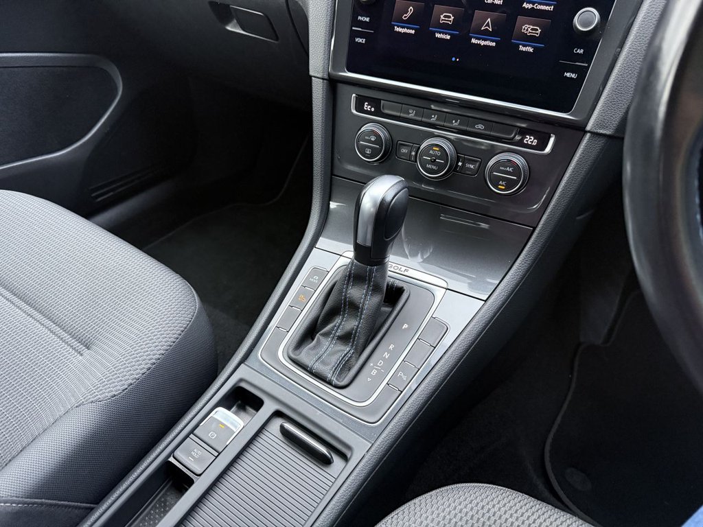 Used Volkswagen Golf 2019 for sale - 76430357: Photo 28