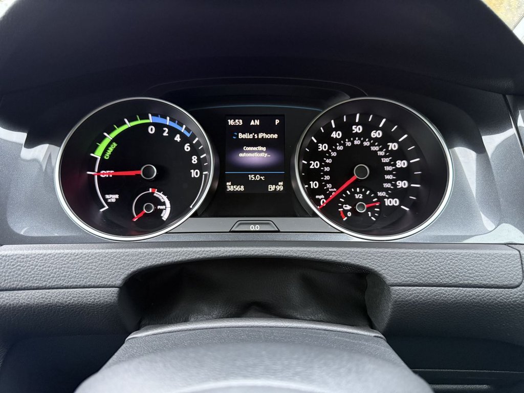 Used Volkswagen Golf 2019 for sale - 76430357: Photo 29