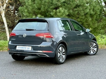 Used Volkswagen Golf 2019 for sale - 76430357: Photo