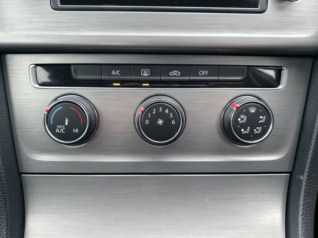 Used Volkswagen Golf 2015 for sale - 77632039: Photo 30