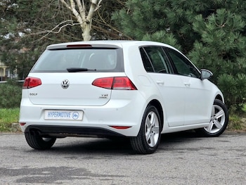 Used Volkswagen Golf 2015 for sale - 77632039: Photo