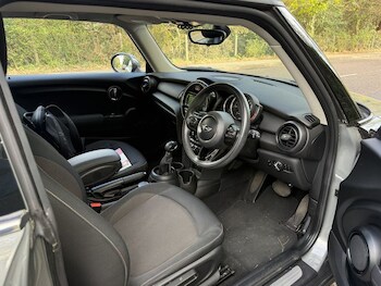 Used MINI Hatch 2017 for sale - 78272079: Photo