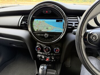 Used MINI Hatch 2017 for sale - 78272079: Photo