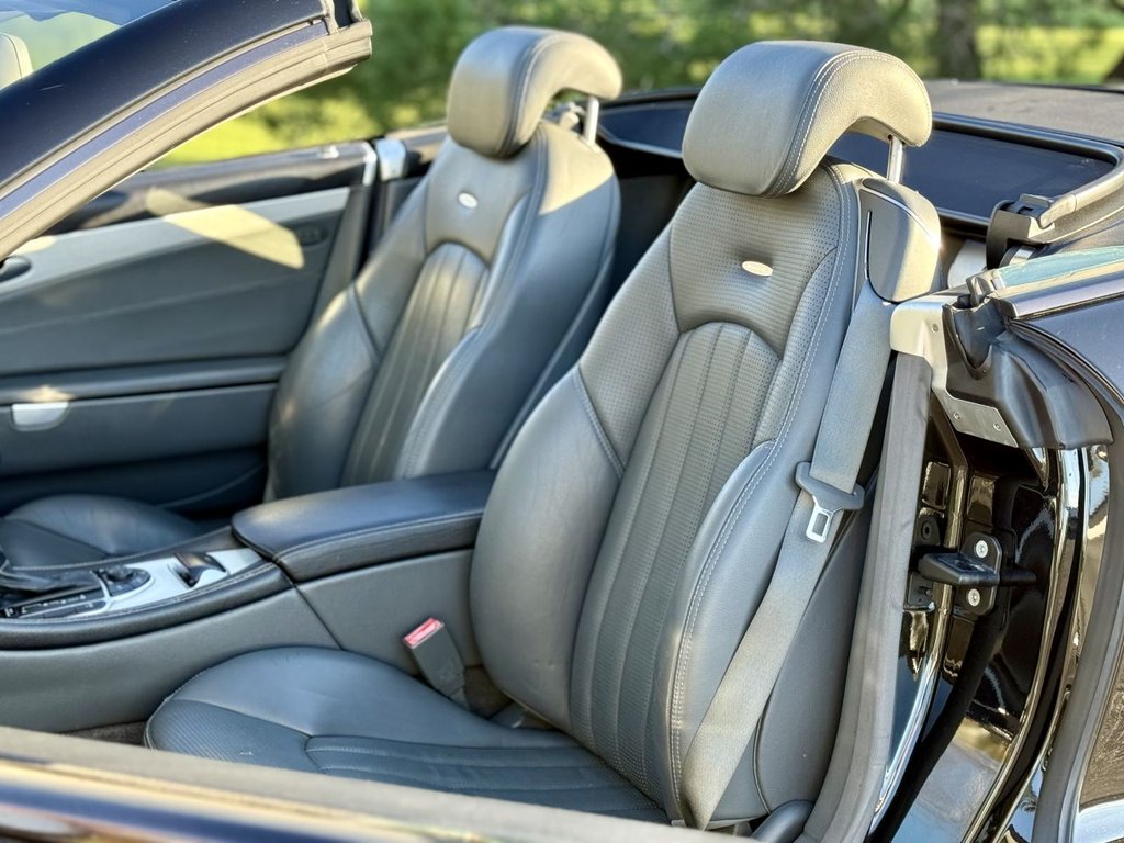 Used Mercedes-Benz SL 2003 for sale - 76241349: Photo 24