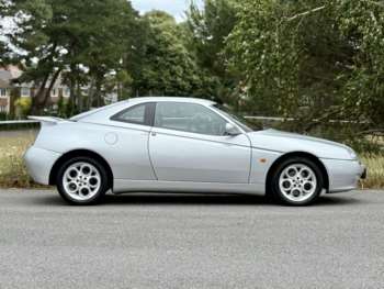 Used Alfa Romeo GTV 1999 for sale - 75087654: Photo