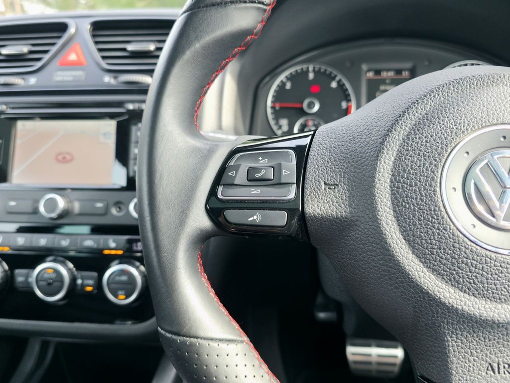 Used Volkswagen Scirocco 2014 for sale - 77437097: Photo 32