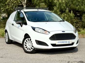 Used Ford Fiesta Van 2015 for sale - 74866342: Photo
