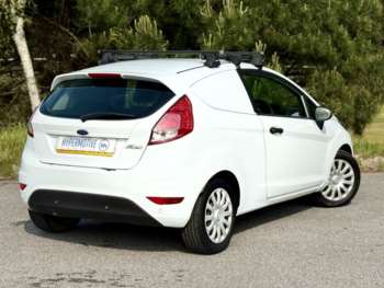 Used Ford Fiesta Van 2015 for sale - 74866342: Photo