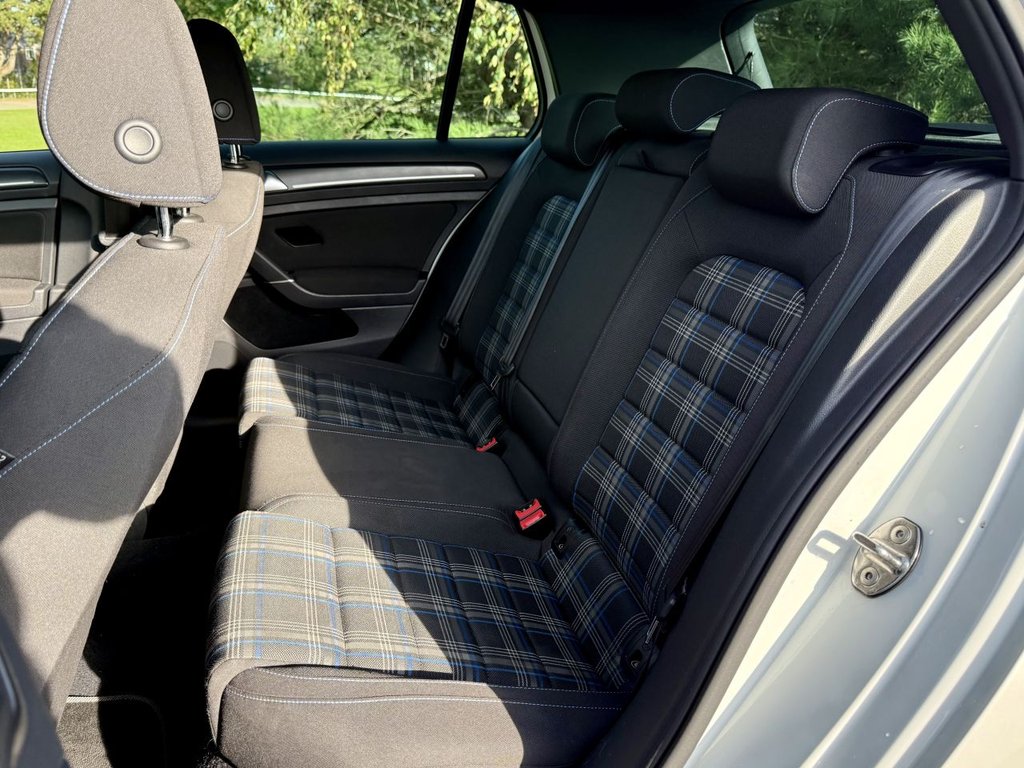 Used Volkswagen Golf 2018 for sale - 76546349: Photo 13