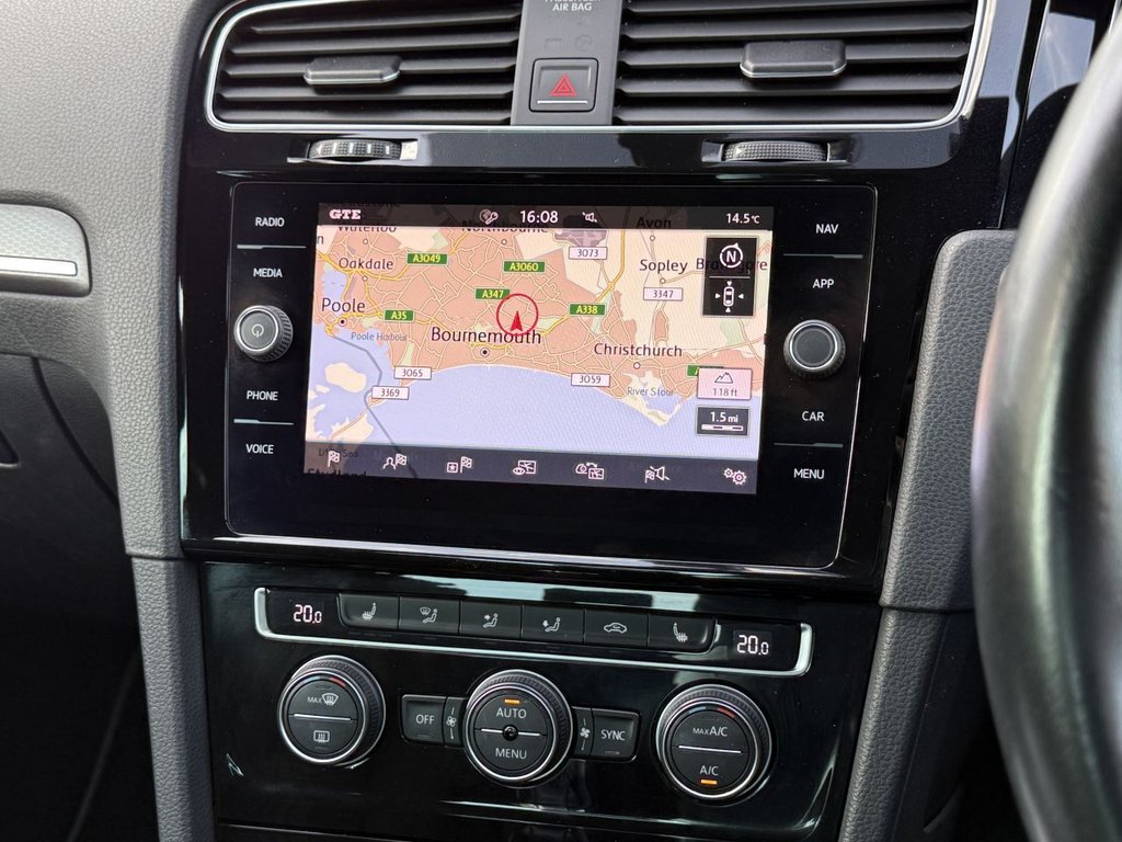 Used Volkswagen Golf 2018 for sale - 76546349: Photo 17