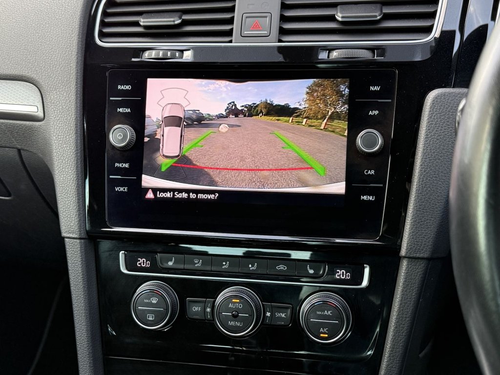 Used Volkswagen Golf 2018 for sale - 76546349: Photo 18