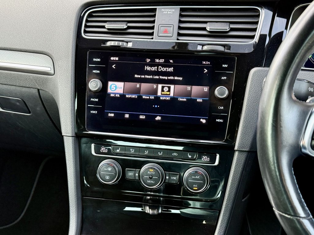 Used Volkswagen Golf 2018 for sale - 76546349: Photo 21