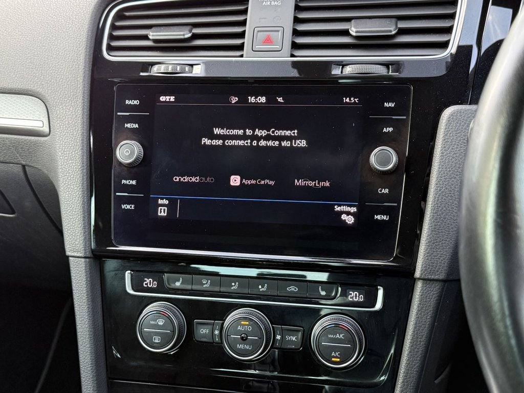 Used Volkswagen Golf 2018 for sale - 76546349: Photo 22