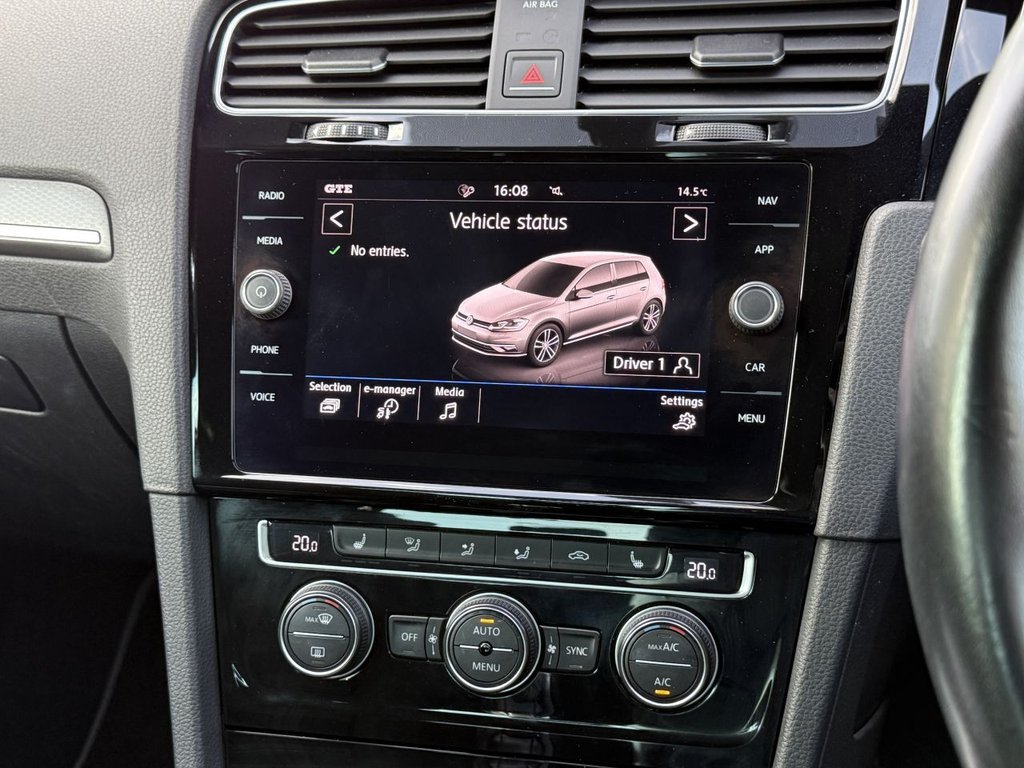 Used Volkswagen Golf 2018 for sale - 76546349: Photo 23