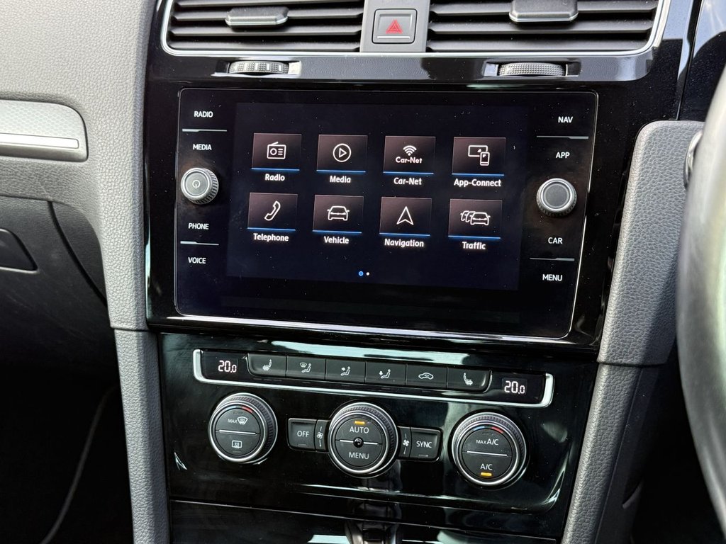 Used Volkswagen Golf 2018 for sale - 76546349: Photo 26