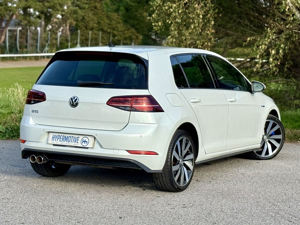 Used Volkswagen Golf 2018 for sale - 76546349: Photo 3