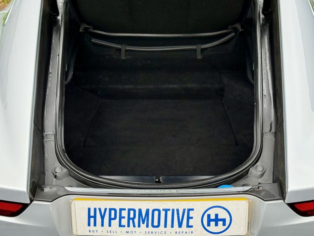 Used Jaguar F-Type 2018 for sale - 76509903: Photo 21