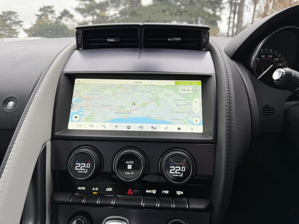 Used Jaguar F-Type 2018 for sale - 76509903: Photo 23