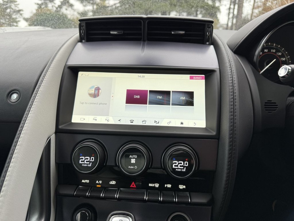 Used Jaguar F-Type 2018 for sale - 76509903: Photo 26