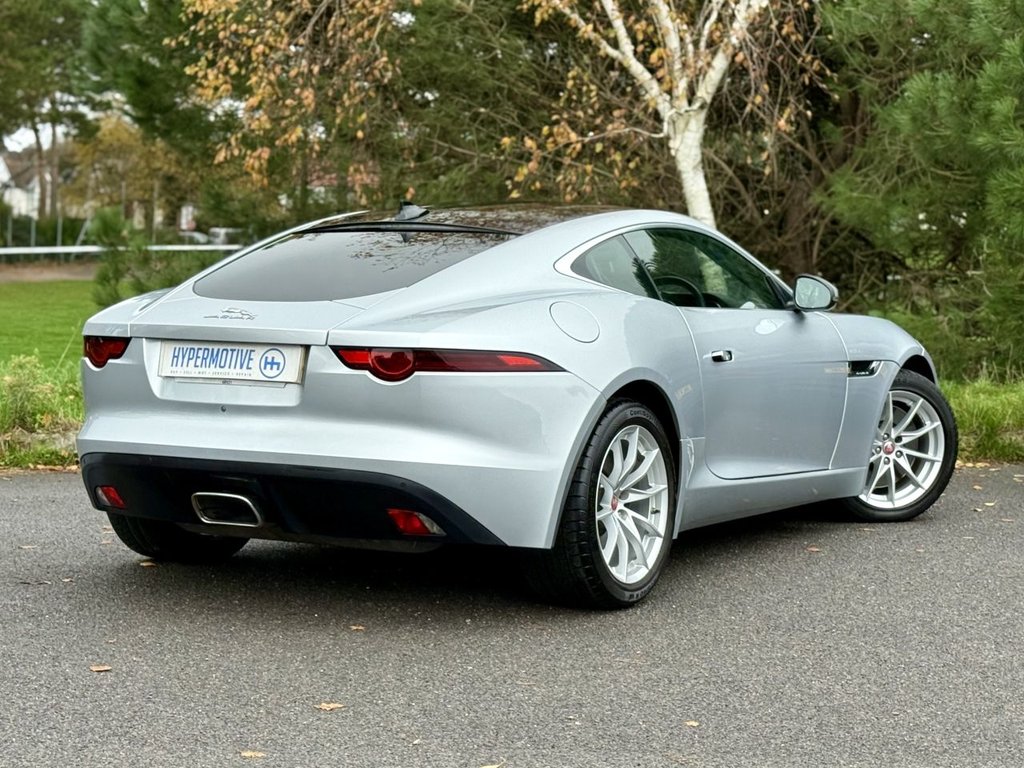 Used Jaguar F-Type 2018 for sale - 76509903: Photo 3