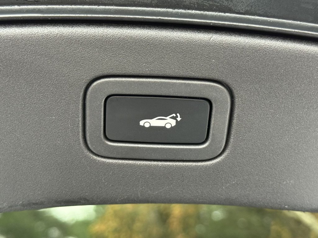 Used Jaguar F-Type 2018 for sale - 76509903: Photo 35