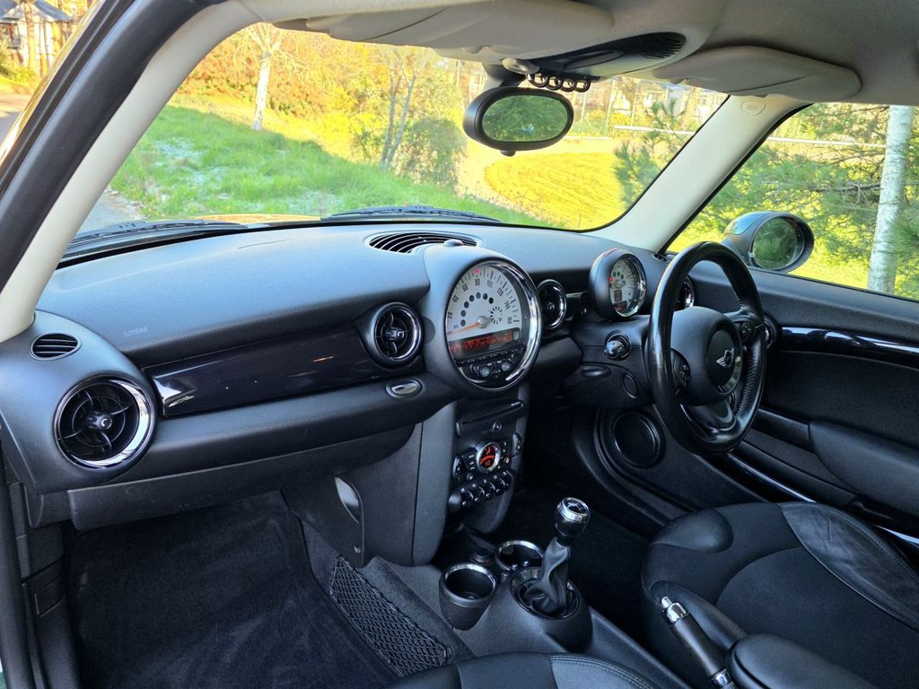 Used MINI Clubman 2010 for sale - 76655395: Photo 12