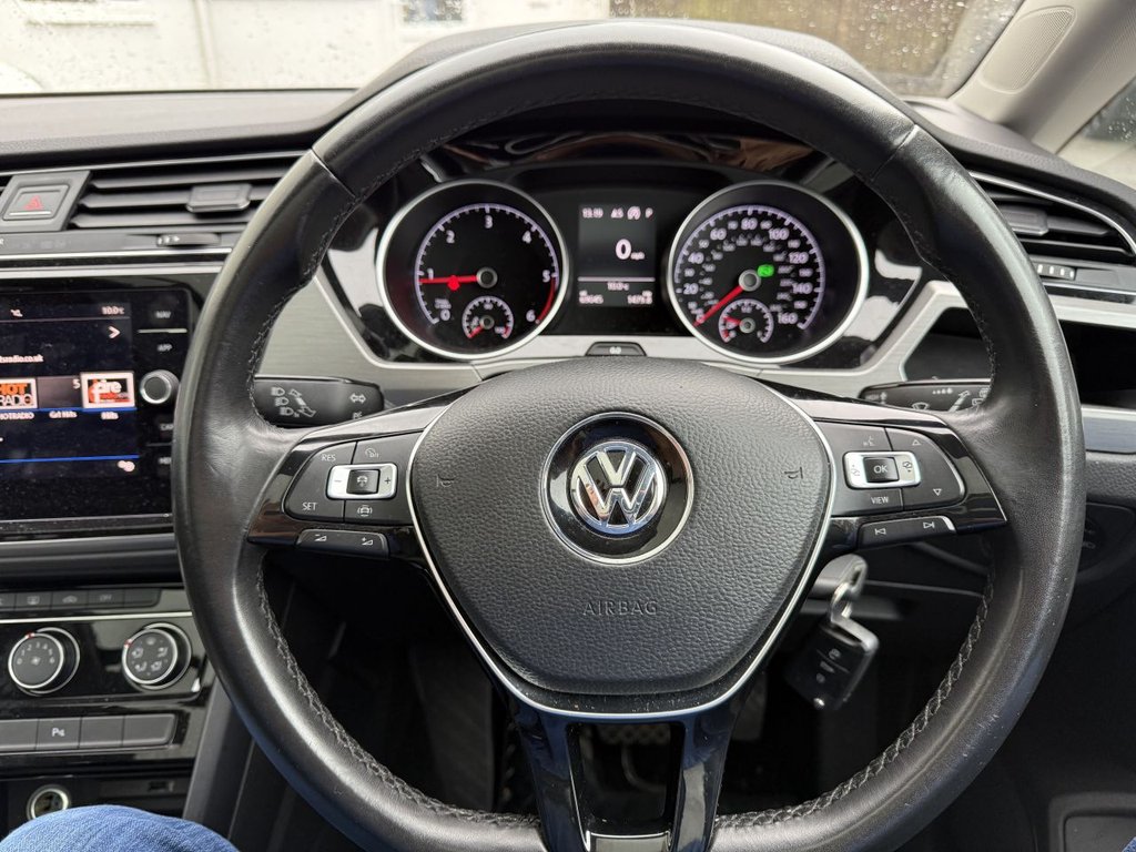 Used Volkswagen Touran 2020 for sale - 76973766: Photo 10