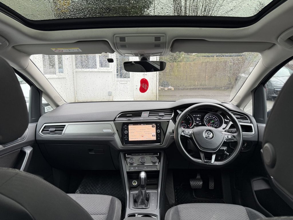 Used Volkswagen Touran 2020 for sale - 76973766: Photo 5