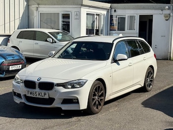 Used BMW 3 Series 2015 for sale - 79187242: Photo