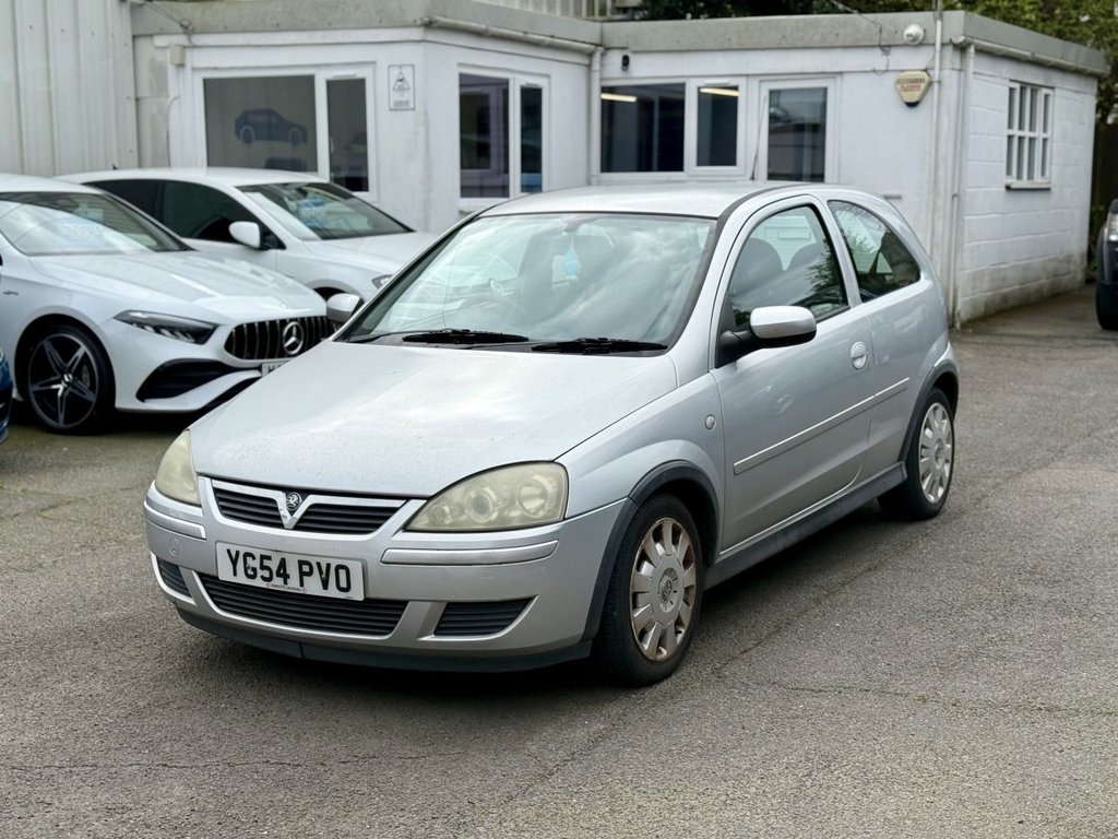 Used Vauxhall Corsa 2004 for sale - 78096934: Photo 2