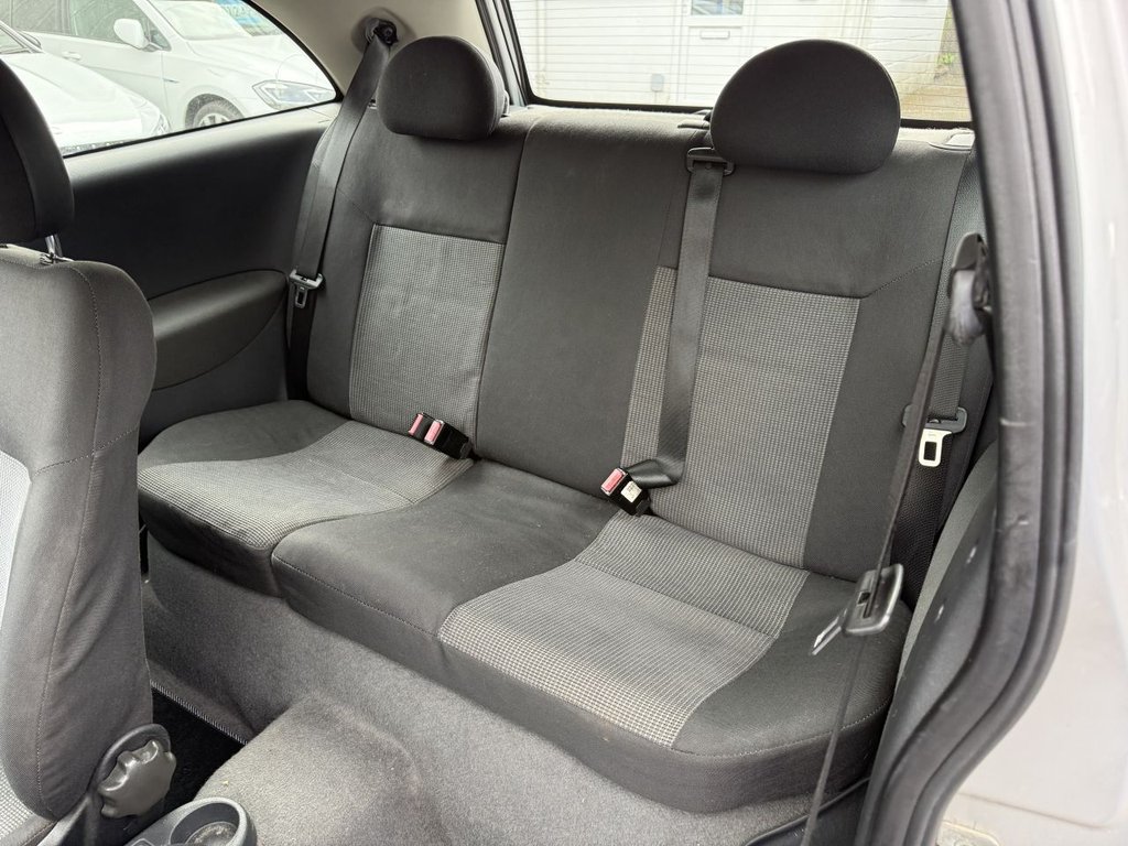 Used Vauxhall Corsa 2004 for sale - 78096934: Photo 8