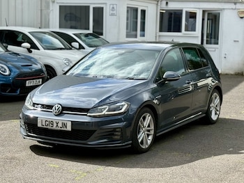Used Volkswagen Golf 2019 for sale - 78864092: Photo