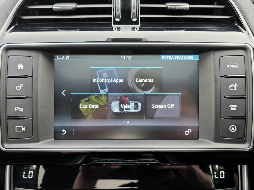 Used Jaguar XE 2016 for sale - 76590723: Photo 25